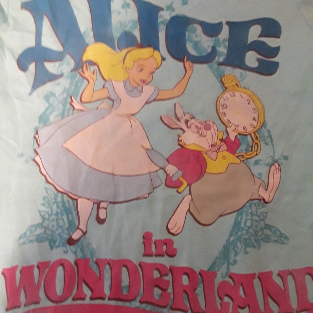 Alice in wonderland disney tshirt tee top